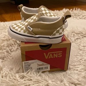 Toddler checkered VANS
